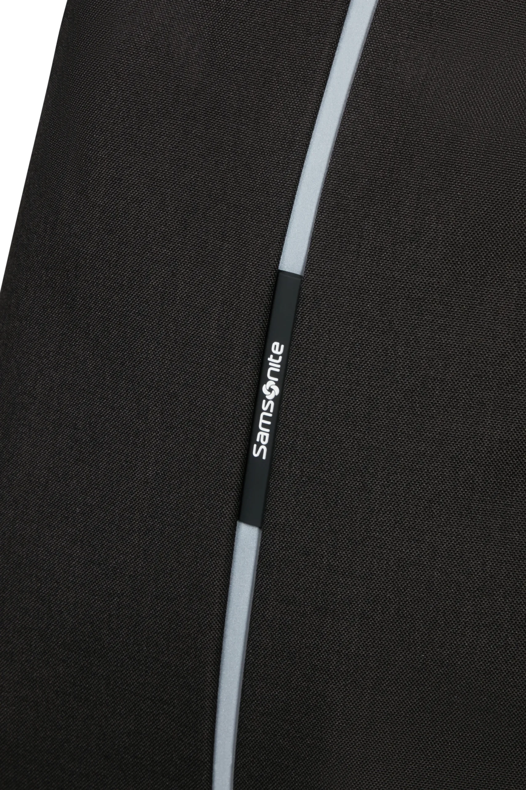 140562_T061_SECURIPAK_TRAVEL_BACKPACK_15.6_EXP_LOGO