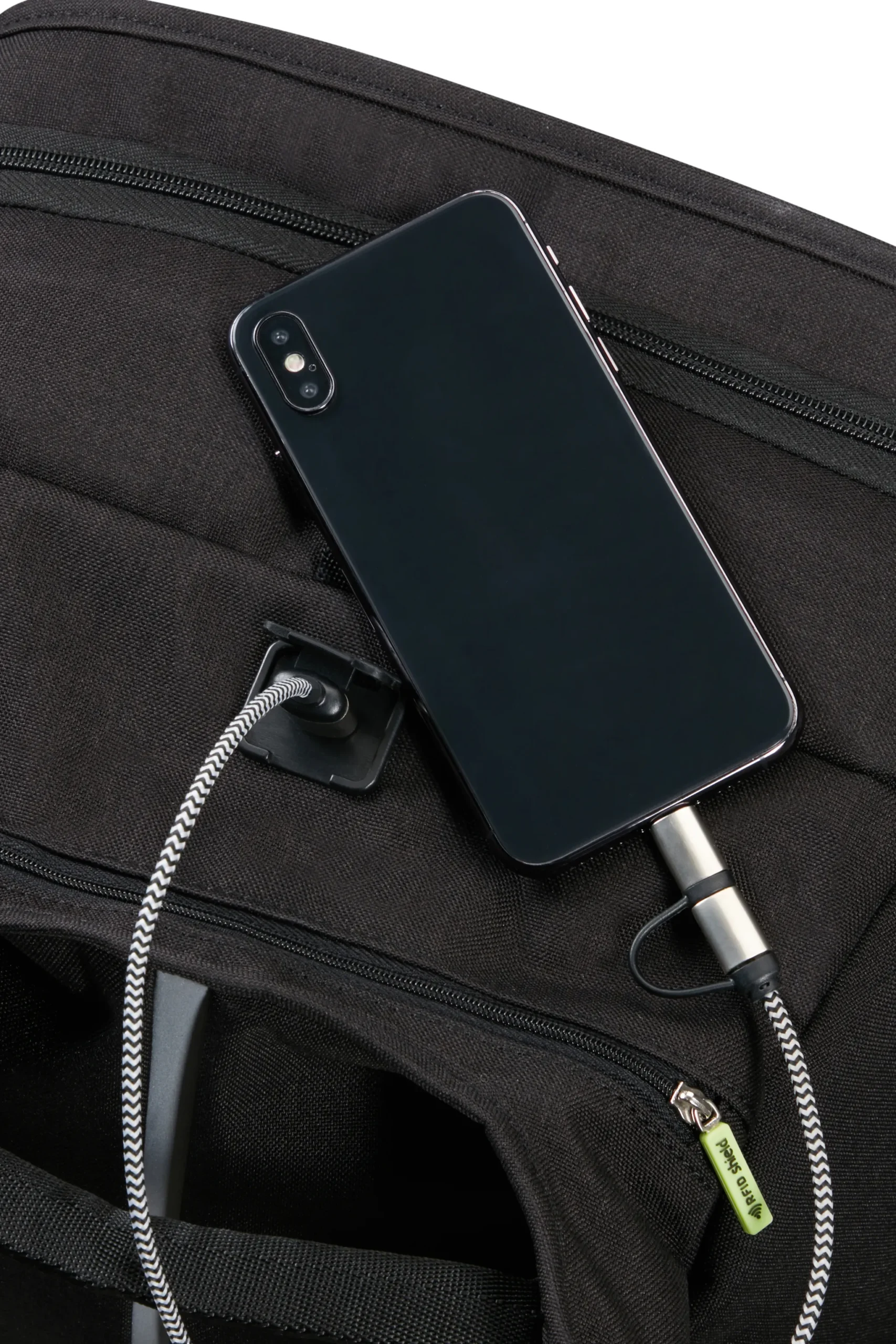 140562_T061_SECURIPAK_TRAVEL_BACKPACK_15.6_EXP_TECH_CONNECTION