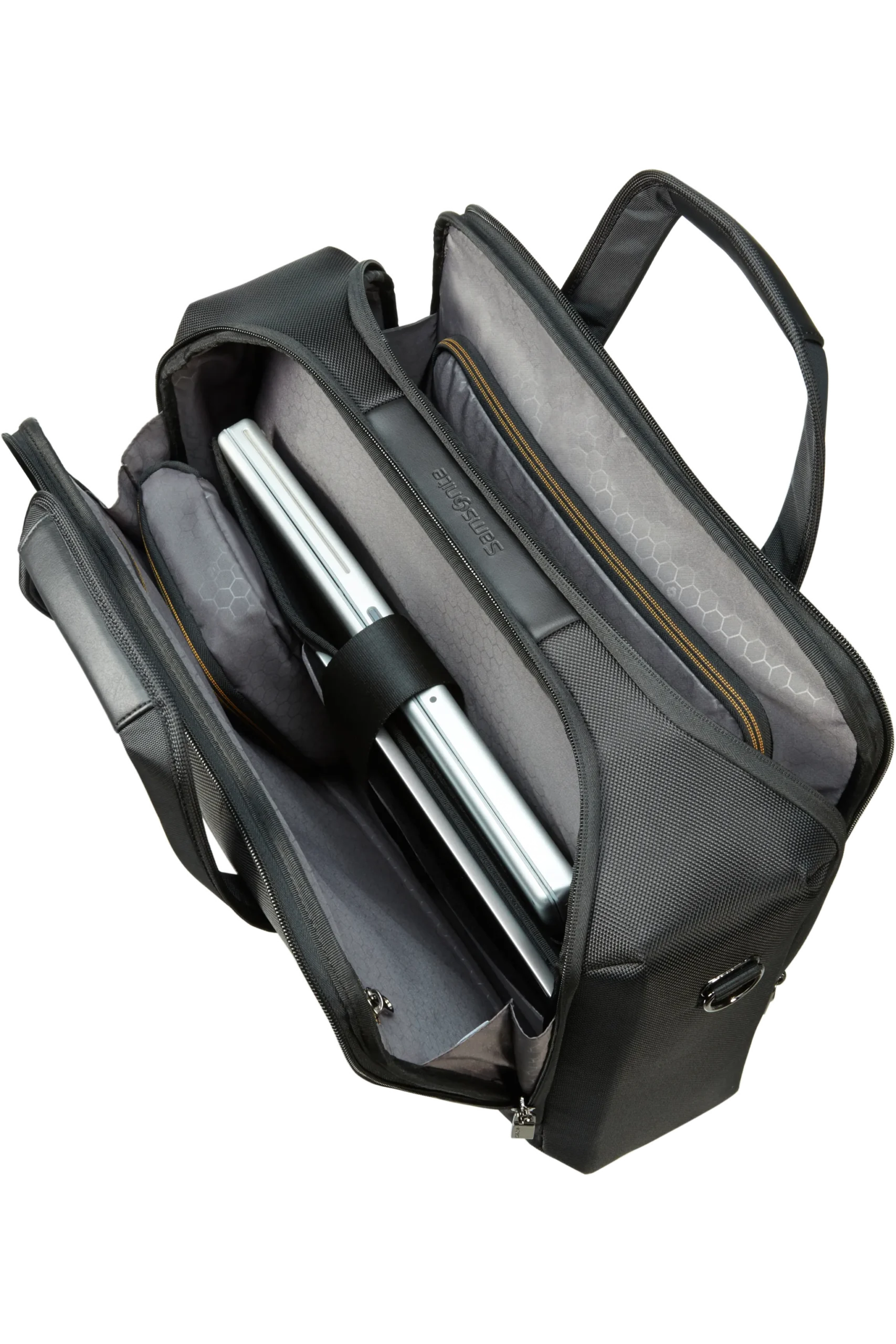 BAILHANDLE_L_INTERIOR_5